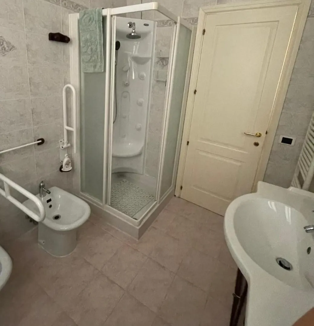 Holiday Land Falconara Marittima 0*,